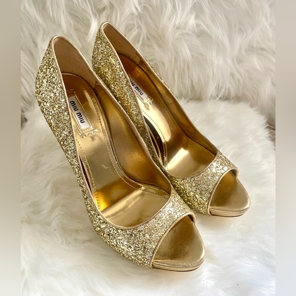 ✨MIU MIU✨ GOLD Glitter Stiletto Pumps Peep Toe Platform Heels Size 41 (10-10.5) - Picture 3 of 8